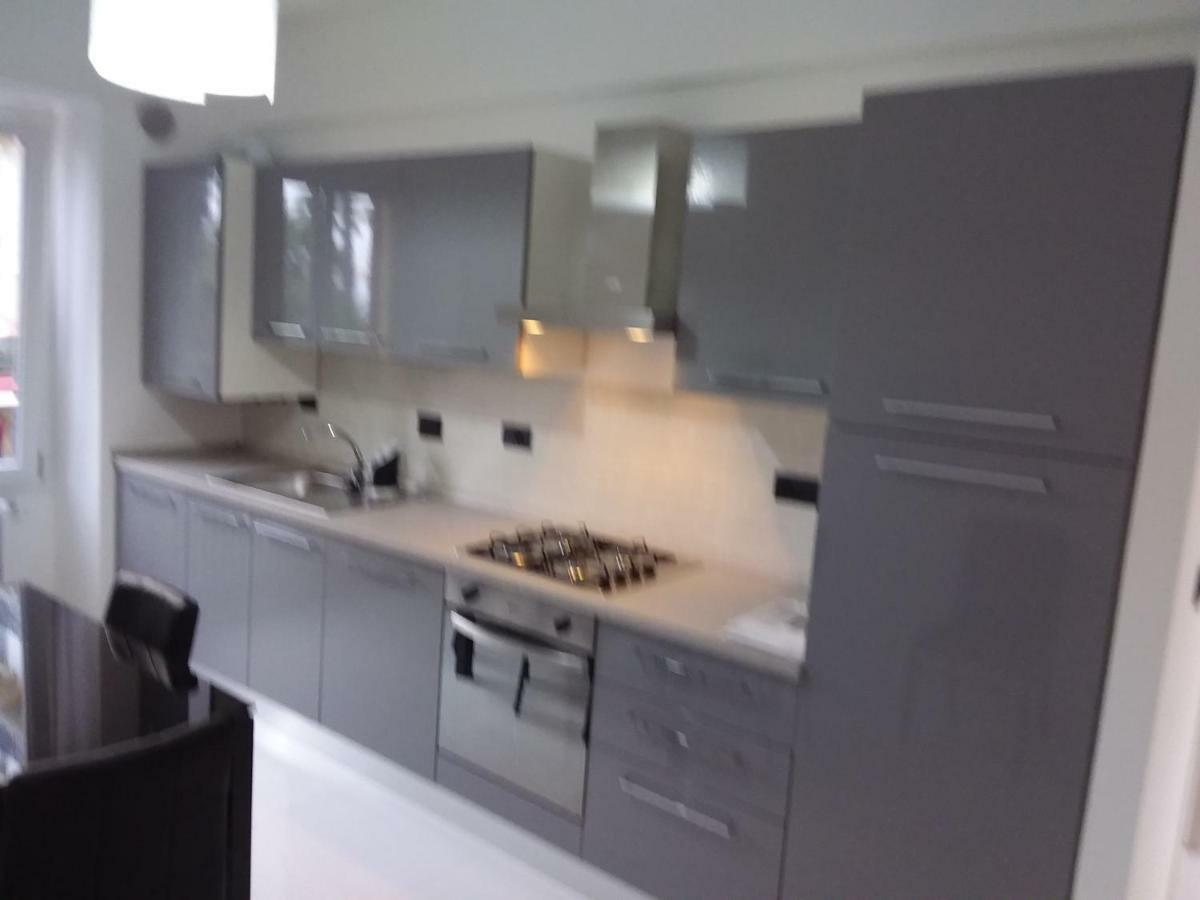 Zona Chiesa Russa Apartment Sanremo Ngoại thất bức ảnh