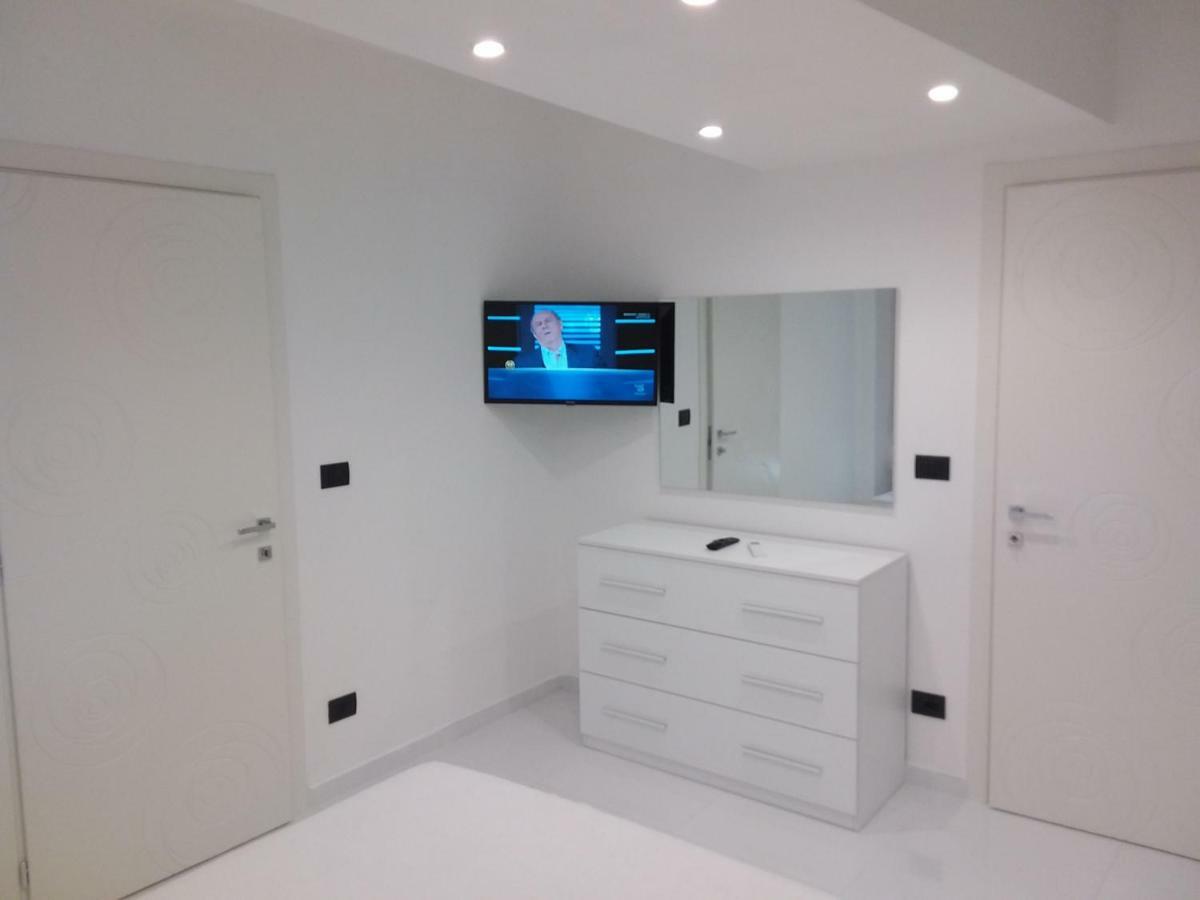 Zona Chiesa Russa Apartment Sanremo Ngoại thất bức ảnh